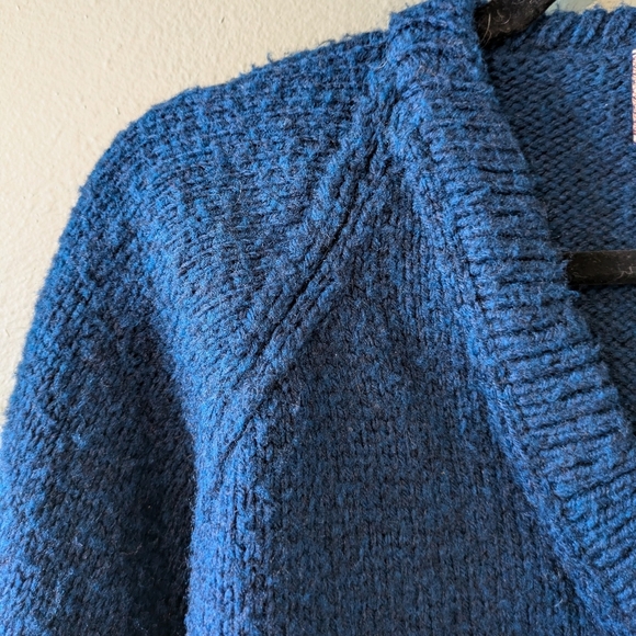 Vintage Hand Made Knit V-Neck Pullover Size M - Picture 3 of 6